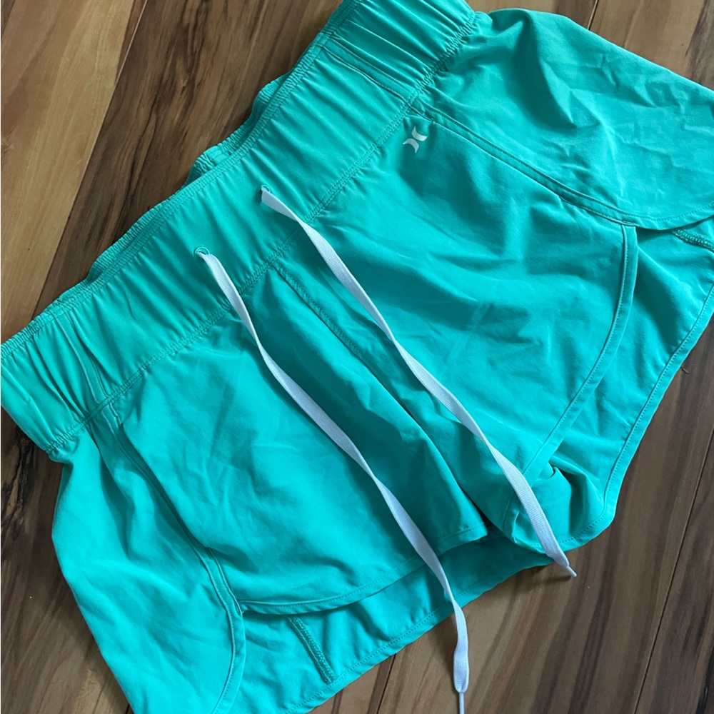EUC Hurley women’s board shorts size S aqua color lightweight